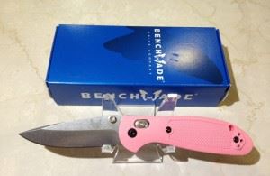 BENCHMADE 美国蝴蝶 556-PNK 全刃粉红色柄折...